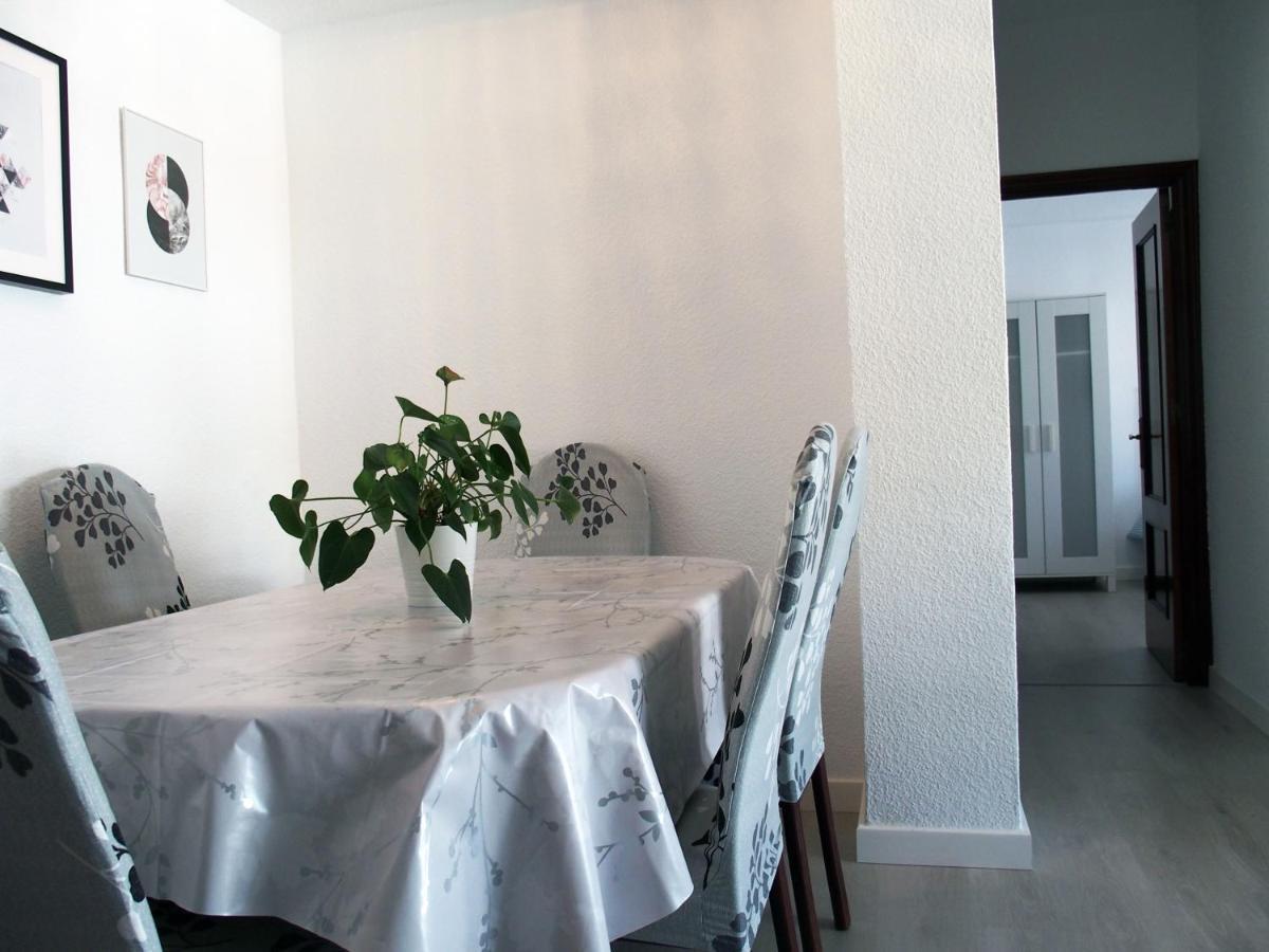 El Piso De Ursula Ayamonte